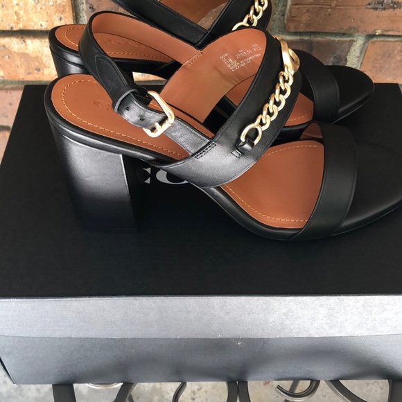 Coach size 11 sandals - Picture 3 of 8